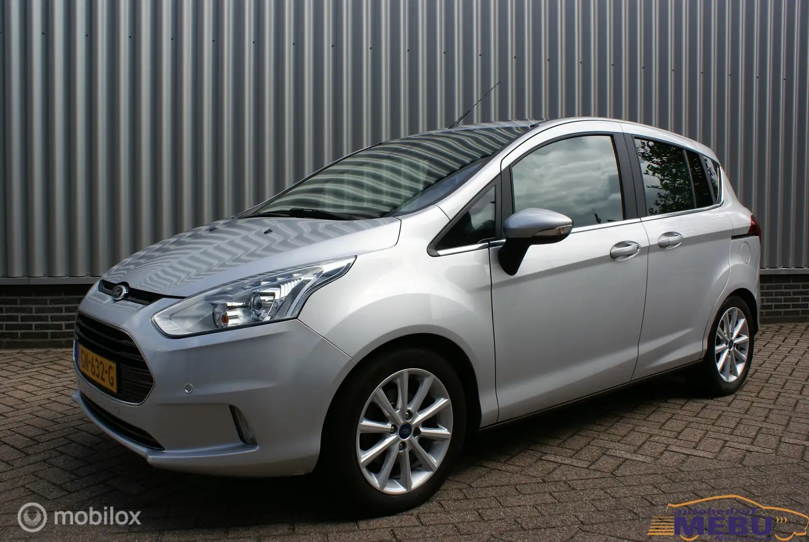 Ford B-Max - 1.0 EcoBoost 100pk Titanium Grijs - 1