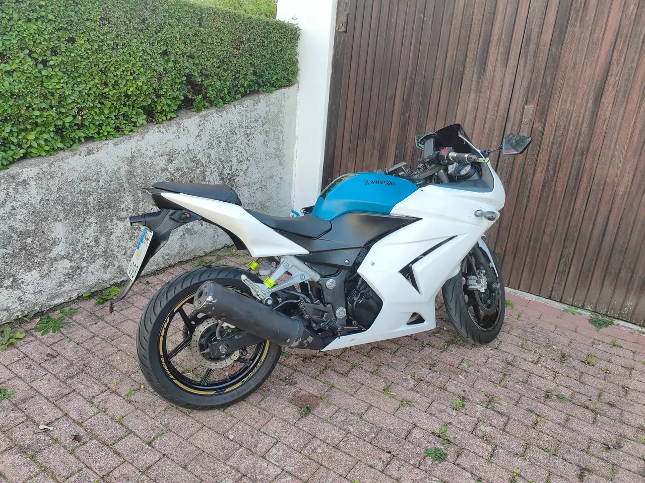 Kawasaki Ninja 250 R