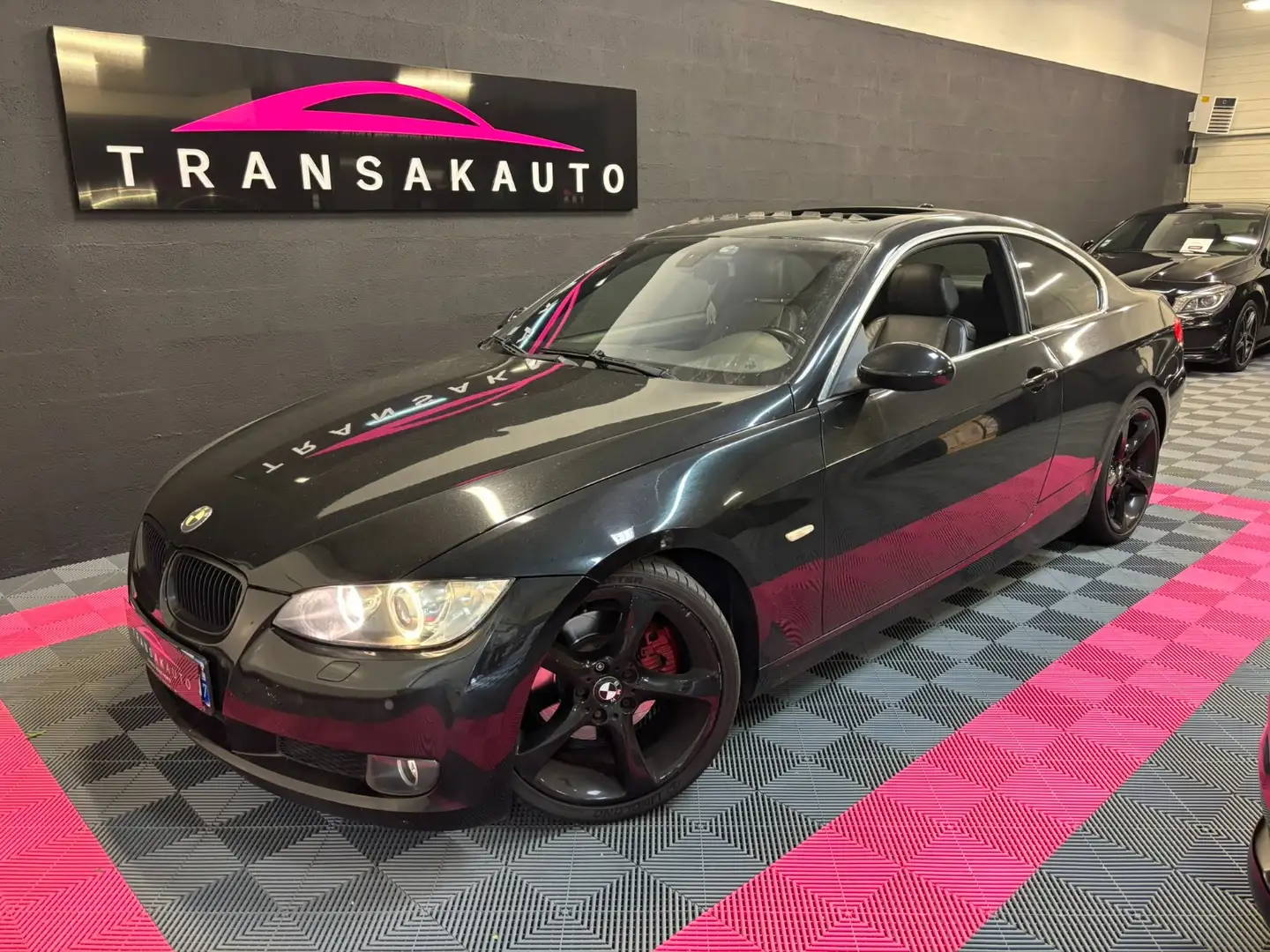 BMW Luxe Чёрный - 1