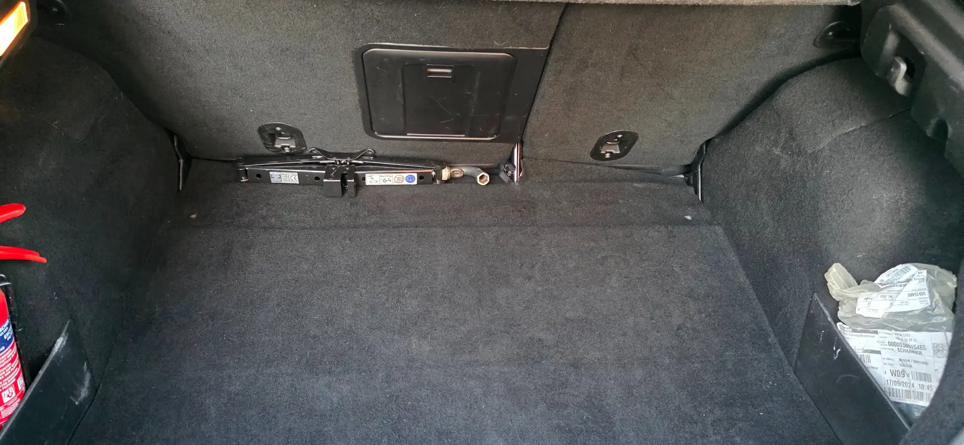 Alfa Romeo Giulietta Giulietta 1.4 T Distinctive Grijs - 2