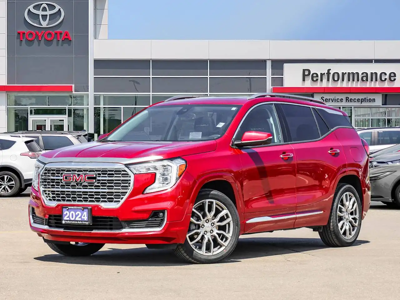 GMC Terrain photo GMC Terrain