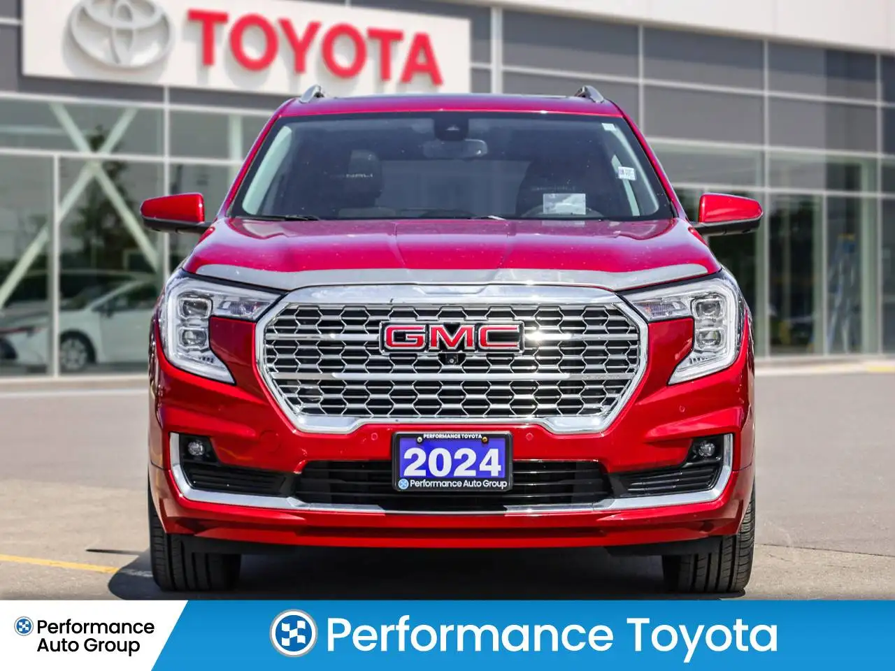 GMC Terrain photo GMC Terrain