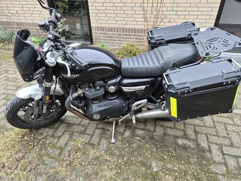 Triumph Speed Twin - foto 2