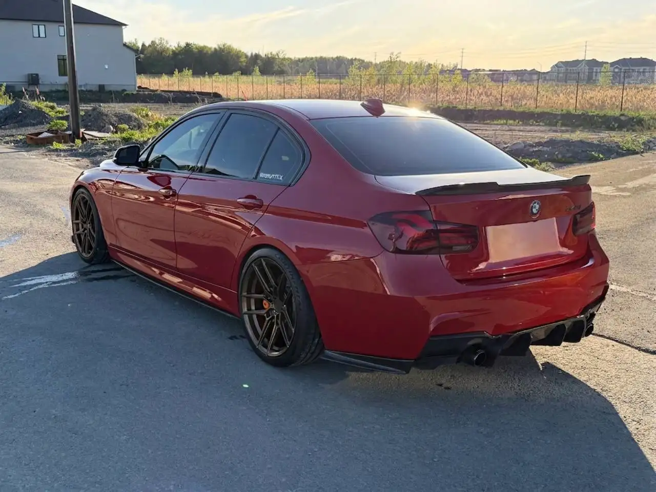 BMW 3 Series photo BMW 3 Series