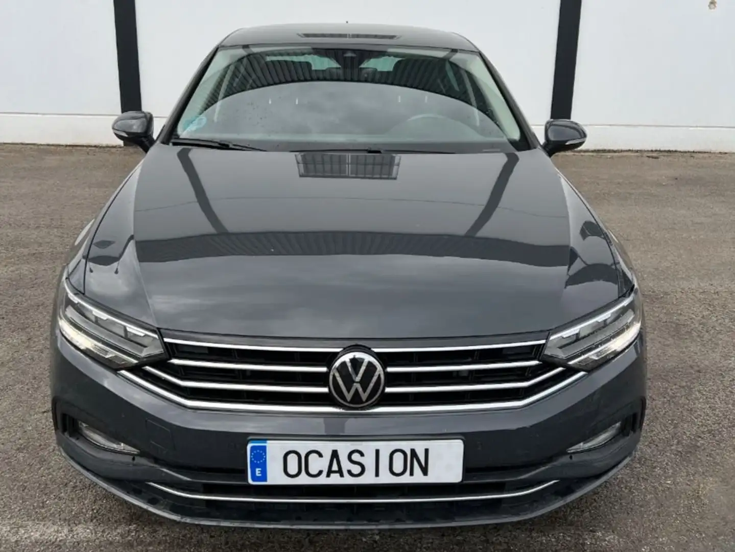 Volkswagen Passat Passat 2.0TDI EVO Executive DSG7 110kW Executive Gris - 2