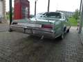 Oldsmobile Delta 88 4-door Sedan Grün - thumbnail 6