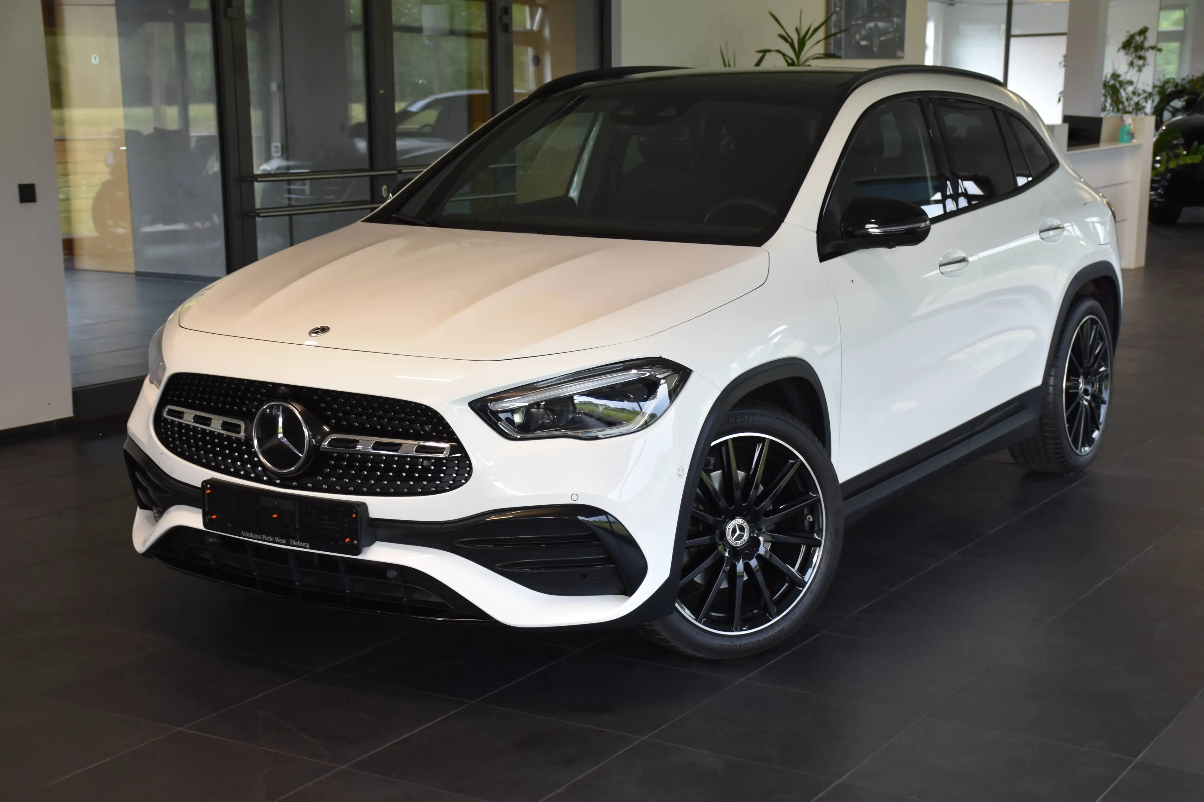 Mercedes-Benz GLA 220 GLA 220 d 4Matic 8G-DCT AMG LINE"PANO"360CAM"DISTRONIC"MULTIBEAM LED"