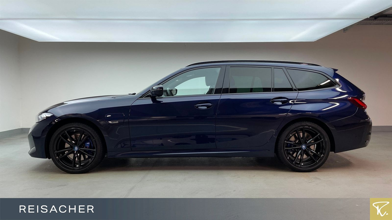 BMW 330 e A xDrive Touring,MSport,LCProf,AHK,DA+,PA+, — photo 9