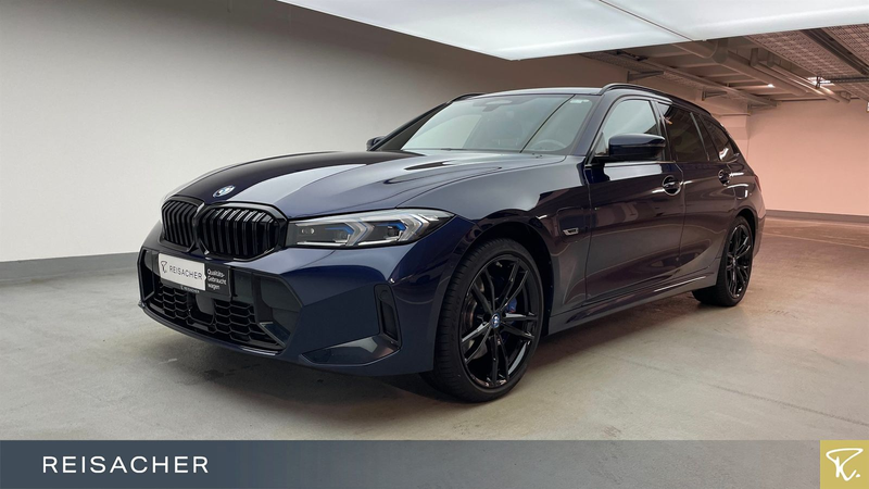 BMW 330 e A xDrive Touring,MSport,LCProf,AHK,DA+,PA+,