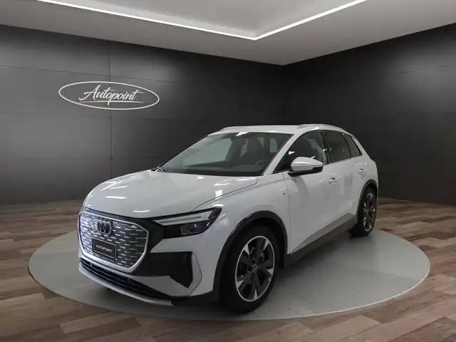 Audi Q4 e-tron Q4 40 e-tron S line edition #Pompadicalore #Ganci