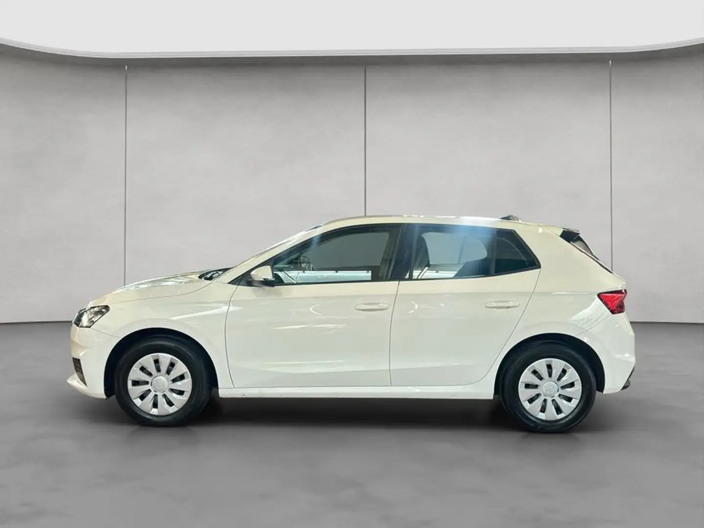 Skoda Fabia 1.0 TSI Active Weiß - 2