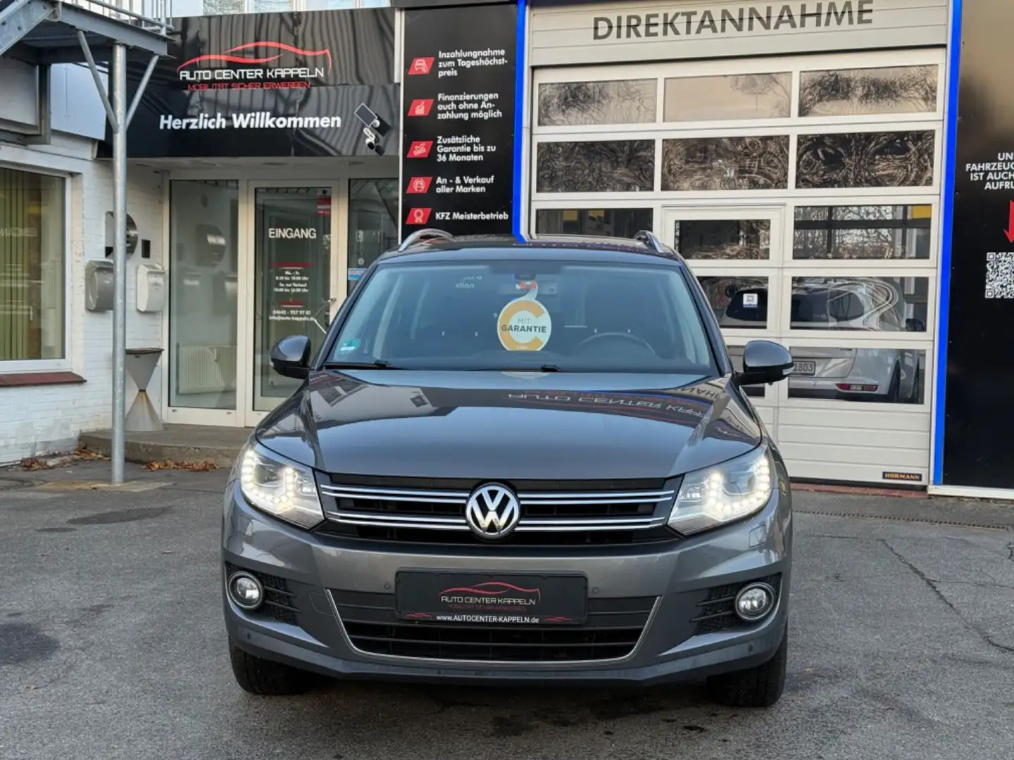Volkswagen Tiguan Sport & Style 2.0 TDI 4Motion (AHK-SHZ) Gris - 2