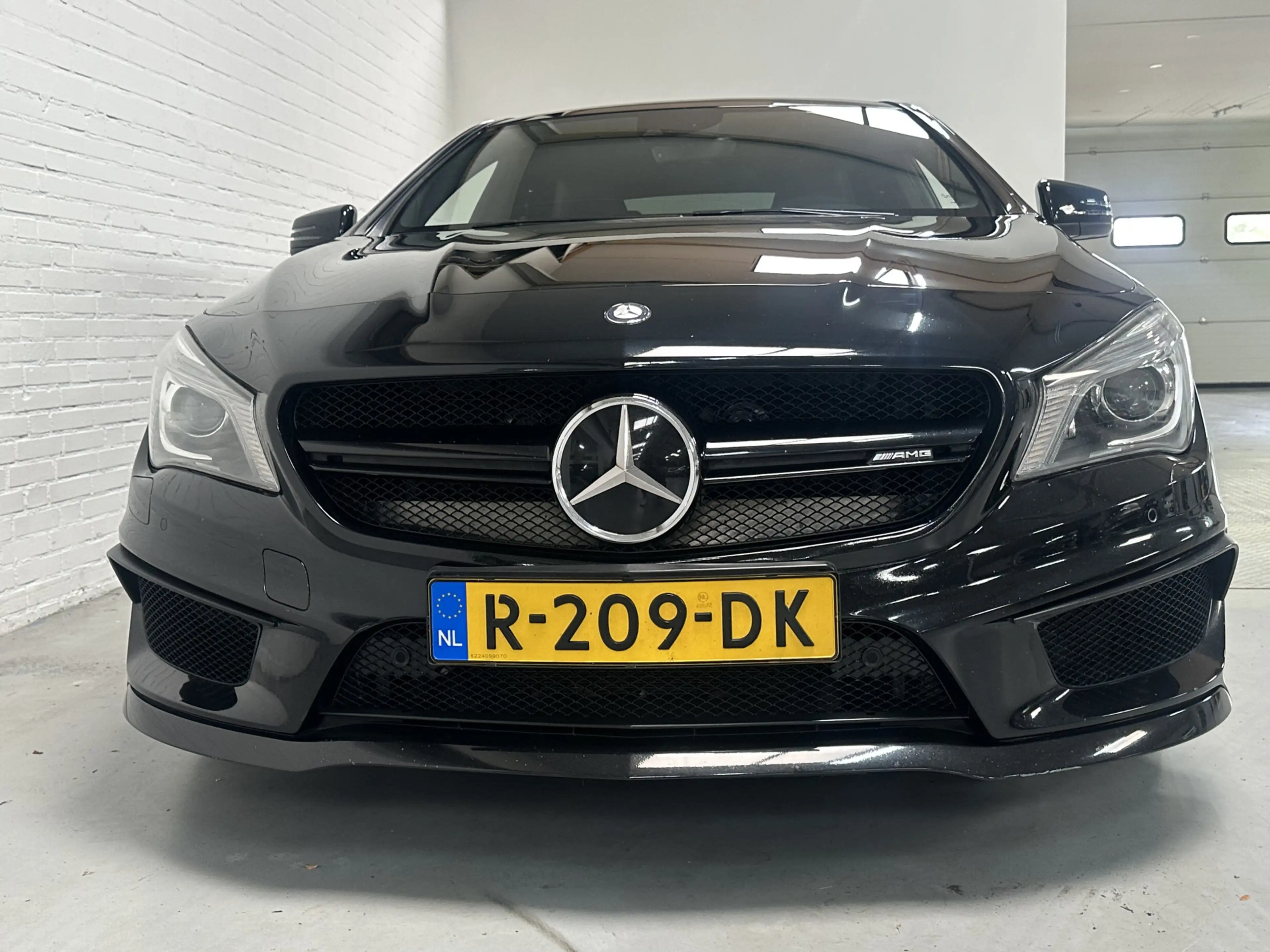 Mercedes-Benz CLA 45 AMG 4MATIC Edition 1 CLIMA / LEER / CRUISE / CAMERA — photo 11