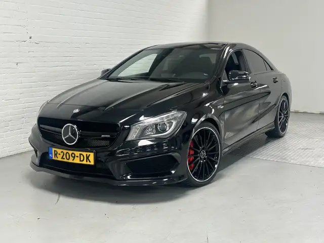 Mercedes-Benz CLA 45 AMG 4MATIC Edition 1 CLIMA / LEER / CRUISE / CAMERA