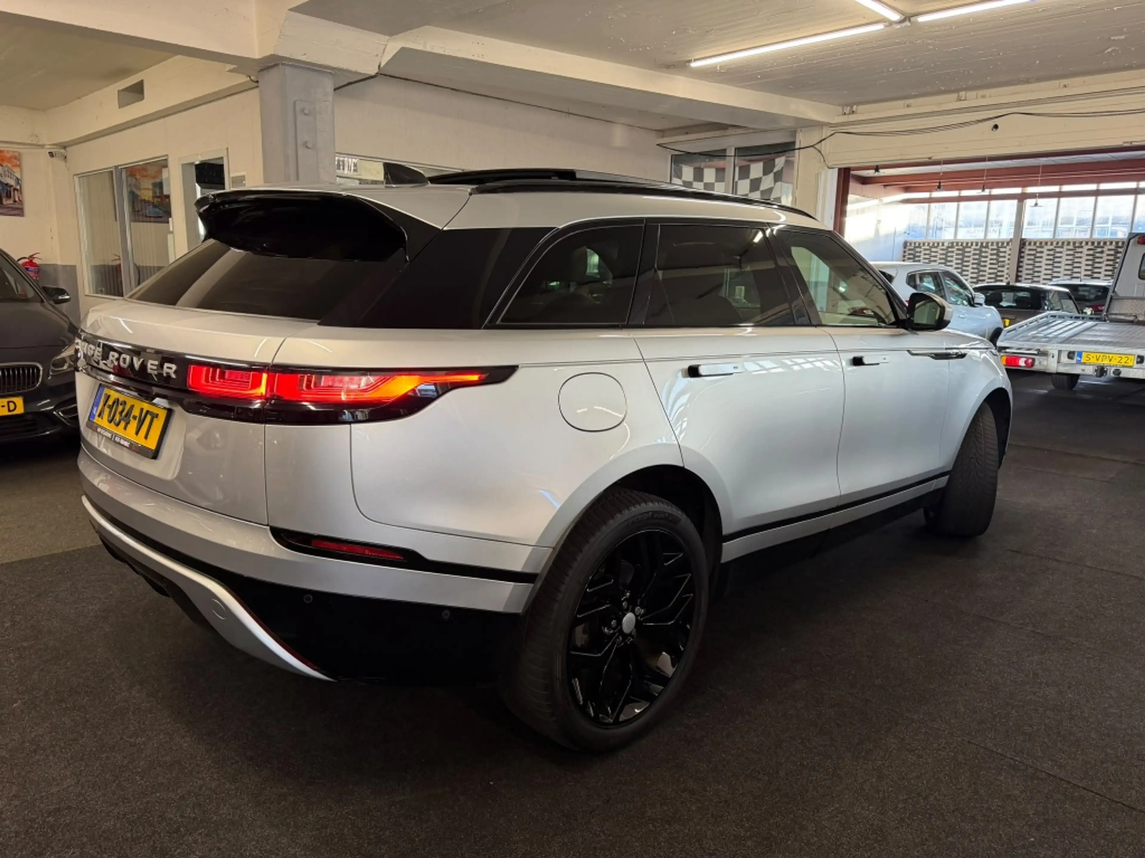 Land Rover Range Rover Velar 2.0 I4 AWD HSE*PANO*Leder*Digitale Dash* — photo 8