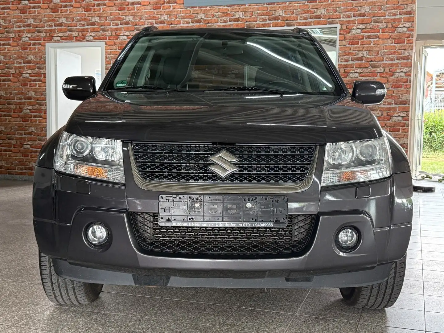 Suzuki Grand Vitara 1.9 DDIS-Leder-Navi-Xenon-SHD-AHK Gris - 2