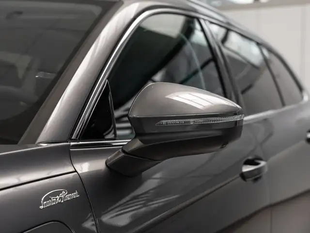 Skoda Superb view 11
