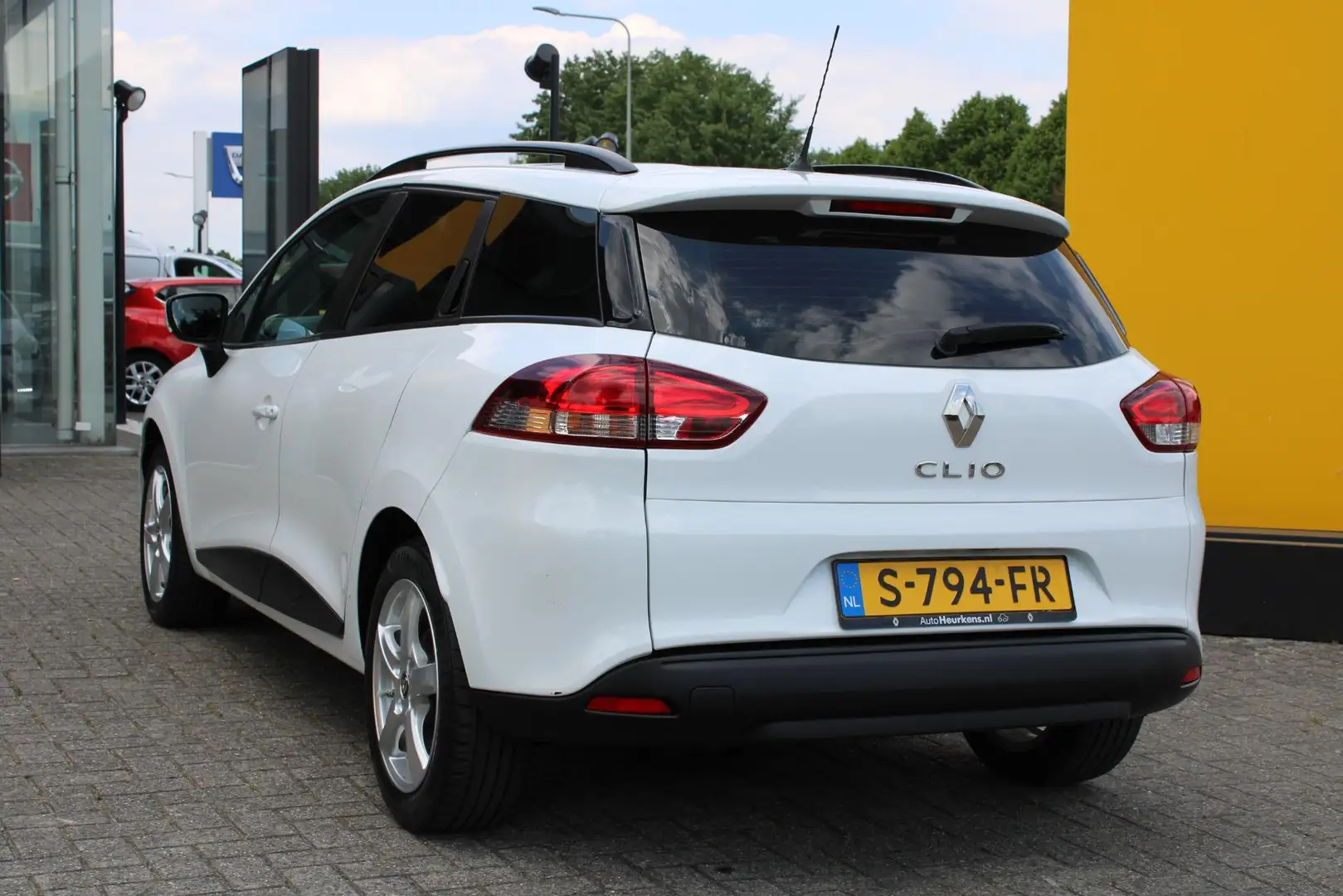 Renault Clio Estate Tce 90 Life l 1e-eigenaar l Volledige onder Wit - 2