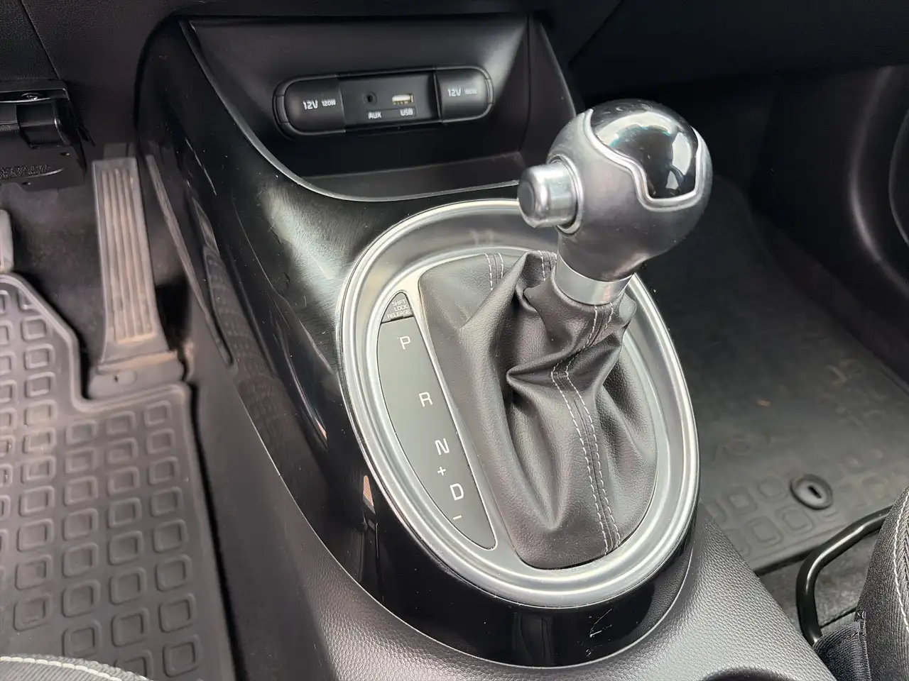 Kia Soul снимка Kia Soul