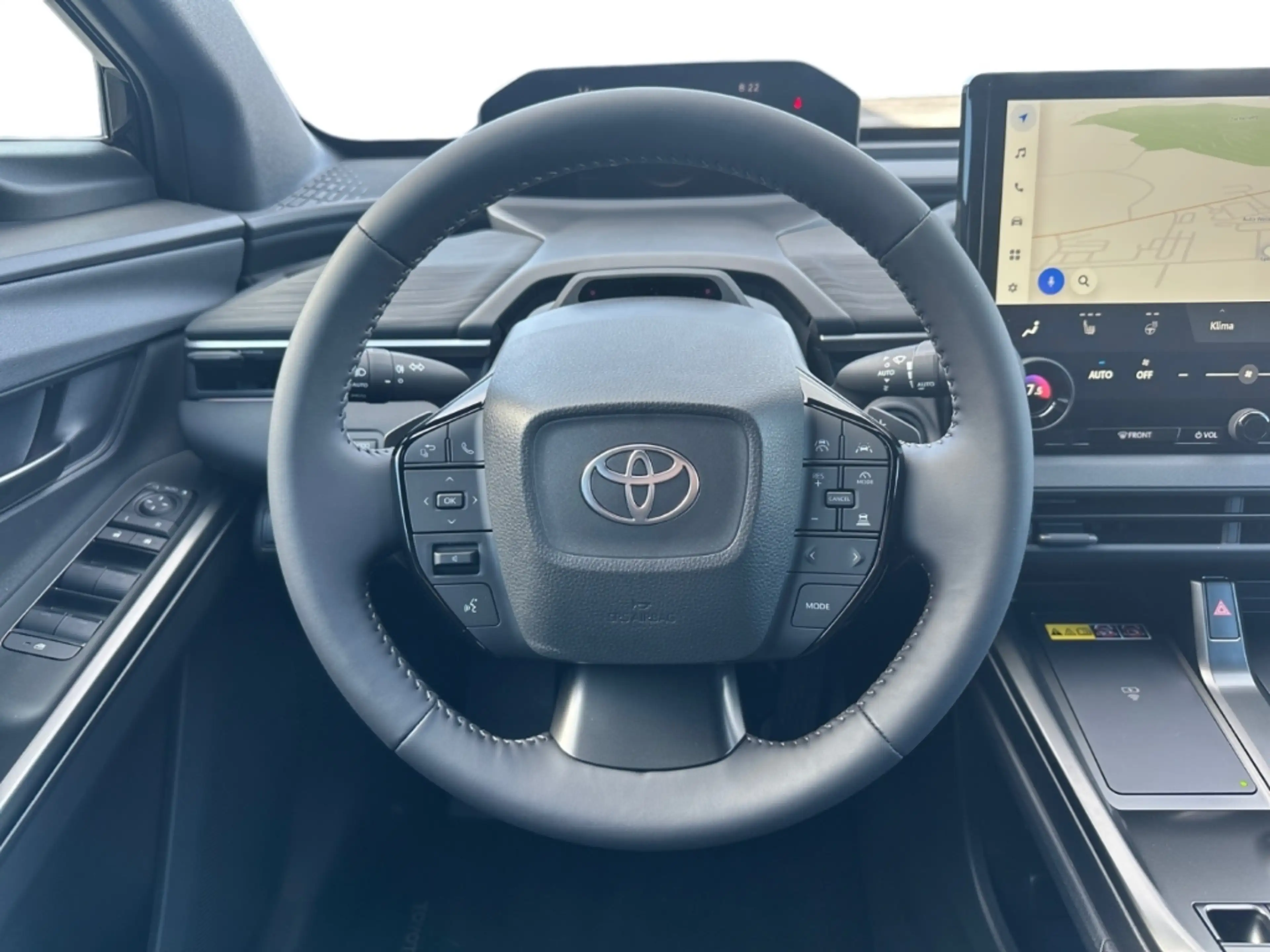 Toyota C-HR+ BEV 165kW ECV 4x2 5-tuerig - SUV TEAMPLAYER — photo 11