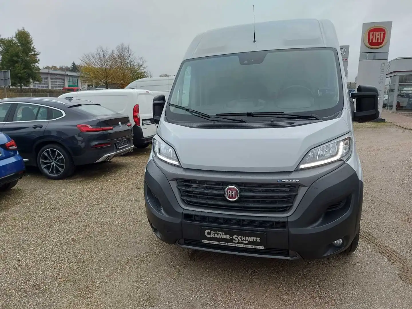 Fiat Ducato -e L4H2 (47-kWh) Gris - 2