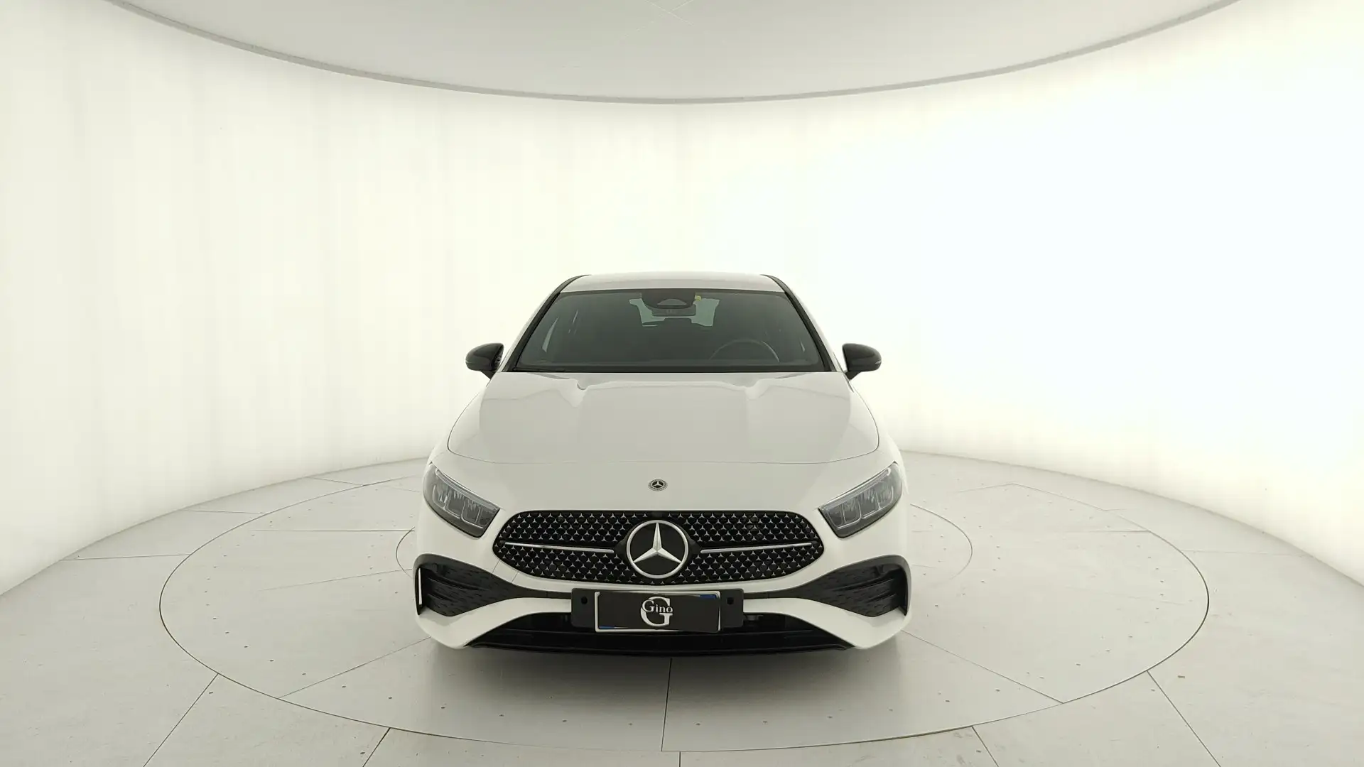 Mercedes-Benz A 200 d AMG Line Advanced Plus auto Bianco - 2