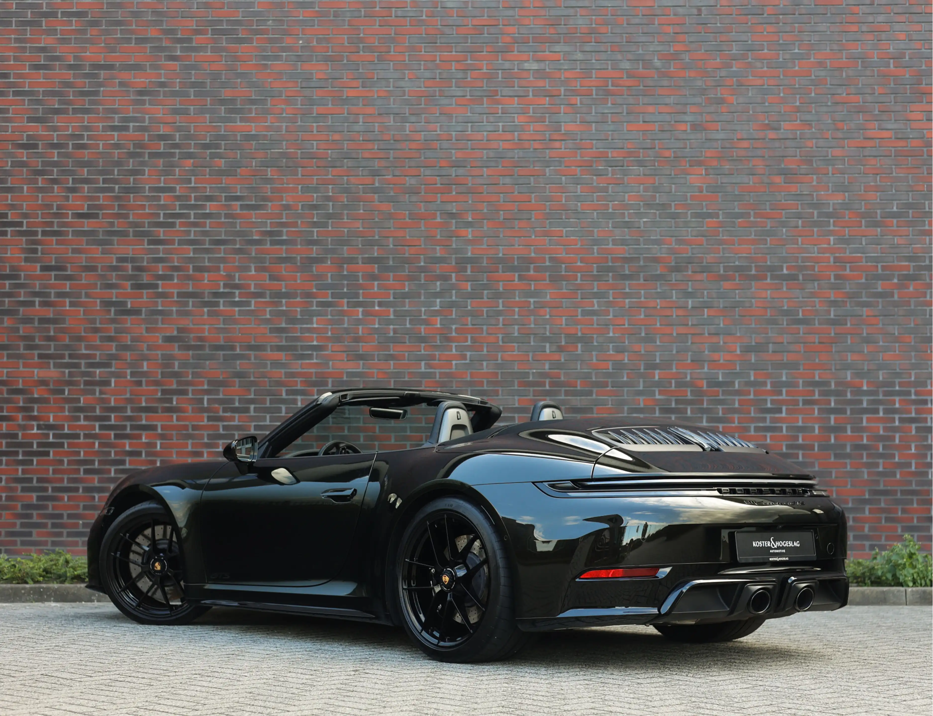 Porsche 992 Cabrio 3.6 T-Hybrid Carrera 4 GTS | PTS - Clublede — photo 2