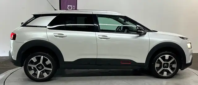 Citroen C4 Cactus view 8