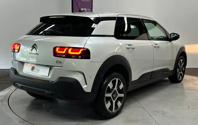 Citroen C4 Cactus view 5