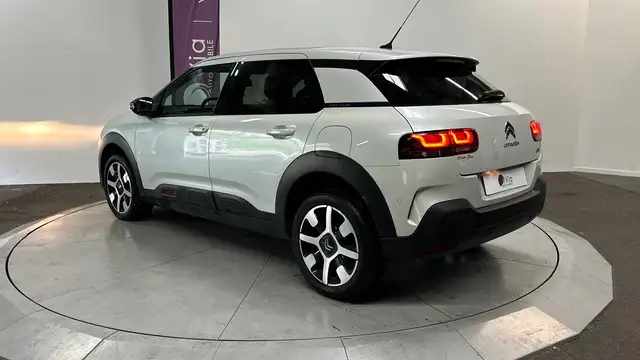Citroen C4 Cactus view 7
