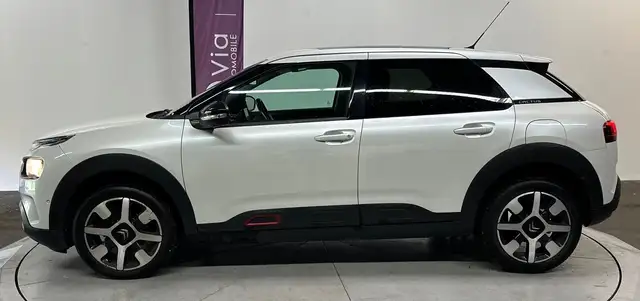 Citroen C4 Cactus view 4
