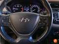 Hyundai i20 1.1CRDI Essence Gris - thumbnail 10