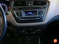 Hyundai i20 1.1CRDI Essence Gris - thumbnail 9
