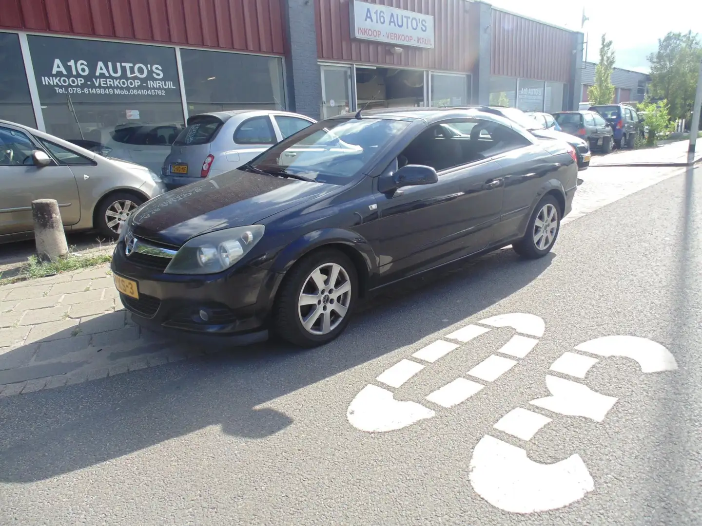 Opel Astra TwinTop 1.6 Enjoy LPG G3 CABRIOLET 2007 Noir - 1