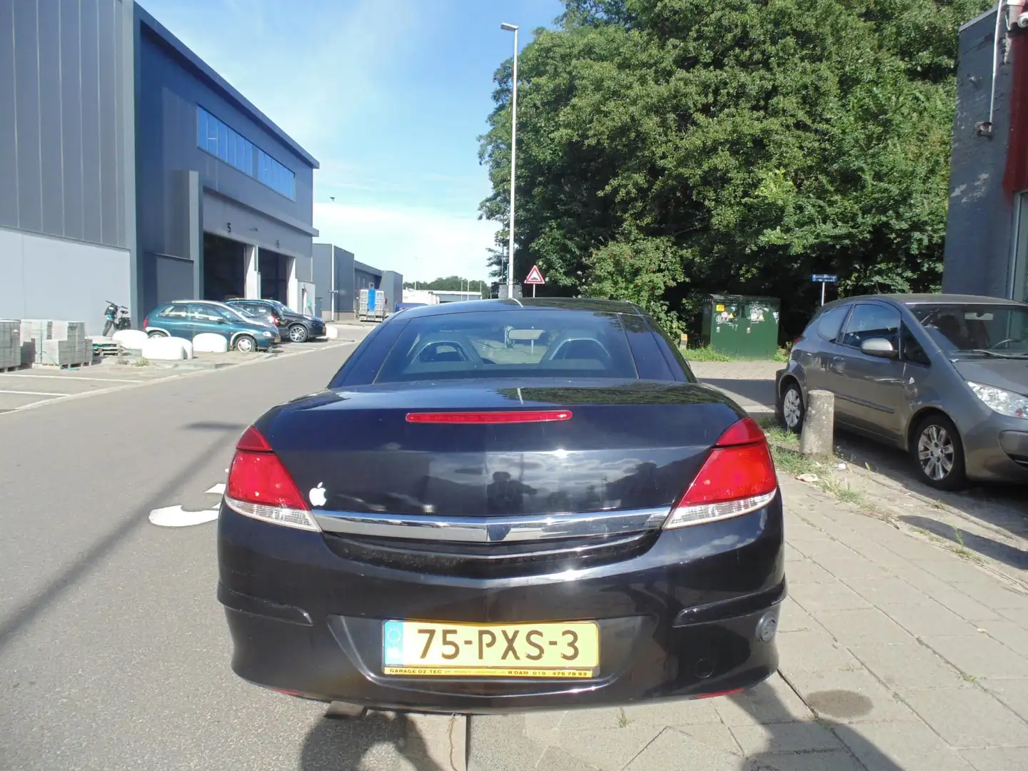Opel Astra TwinTop 1.6 Enjoy LPG G3 CABRIOLET 2007 Noir - 2