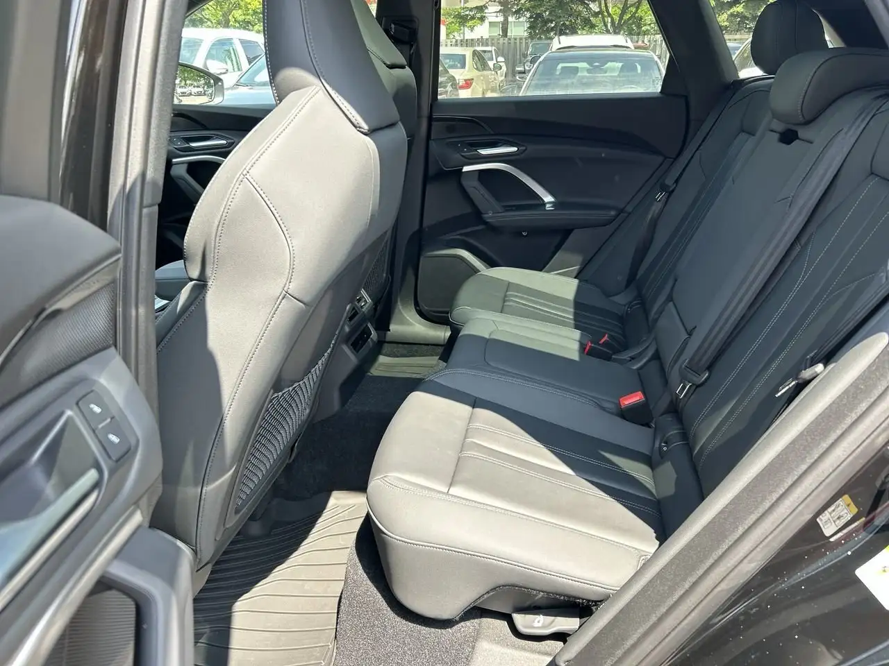 Audi Q5 снимка Audi Q5