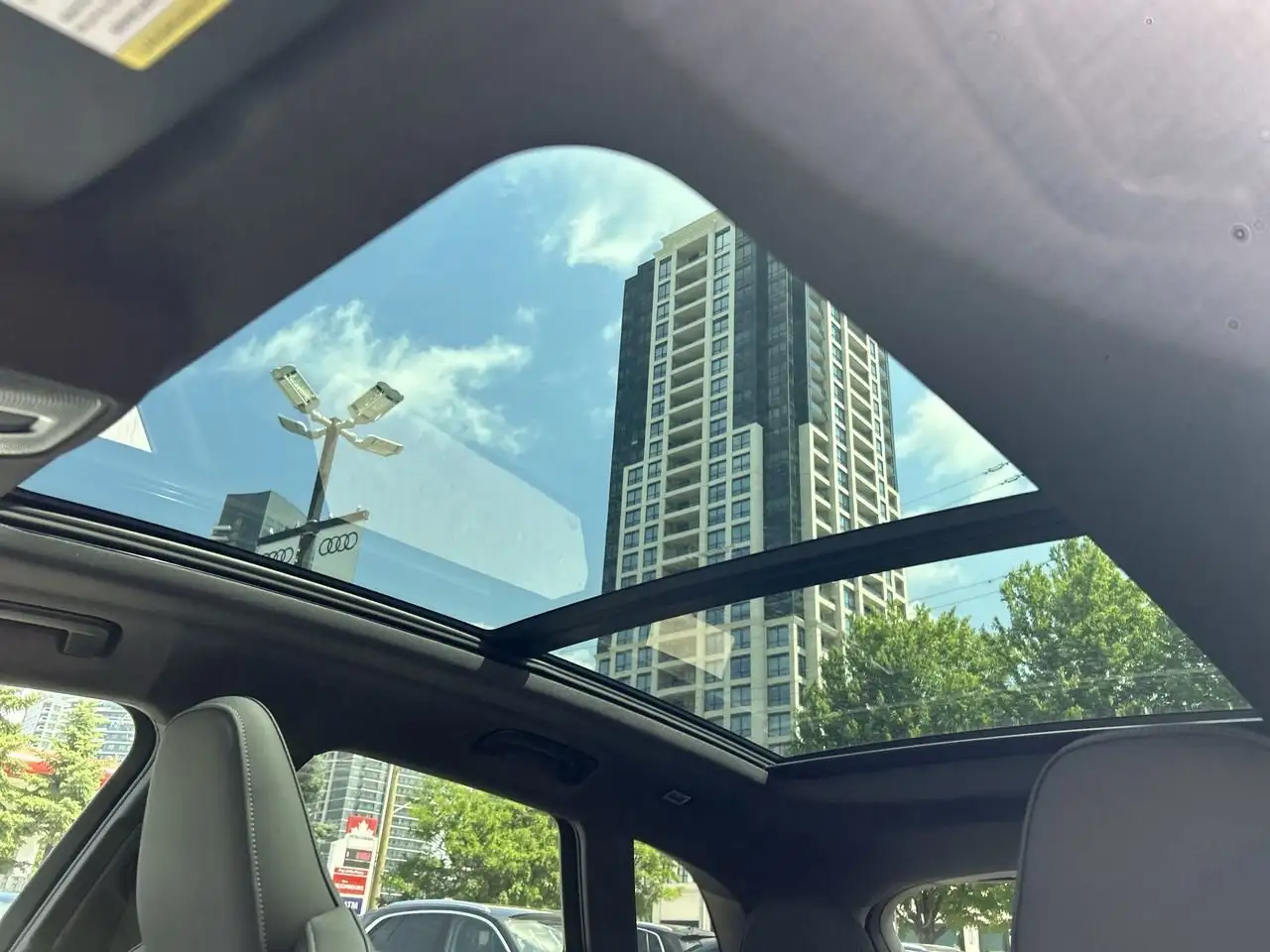 Audi Q5 снимка Audi Q5