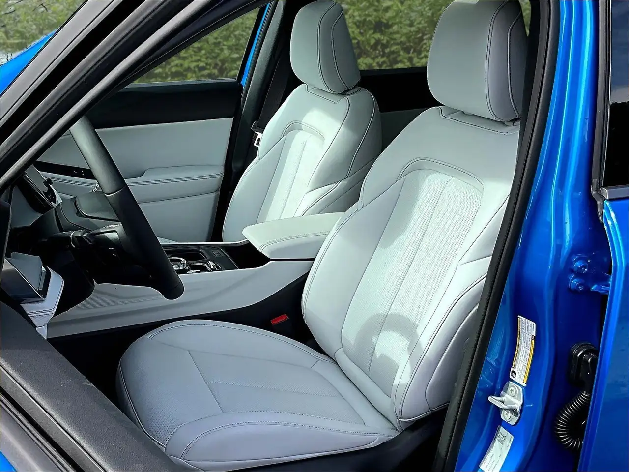 Jeep Cherokee photo Jeep Cherokee
