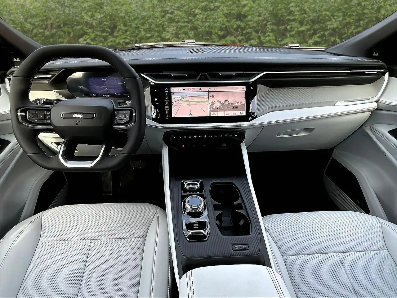 Jeep Cherokee photo Jeep Cherokee