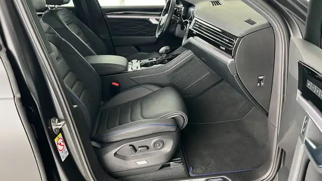 Volkswagen Touareg 4Motion V6 TSI R Ansicht 5
