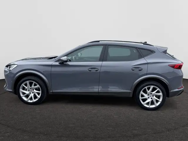 Cupra Formentor view 8
