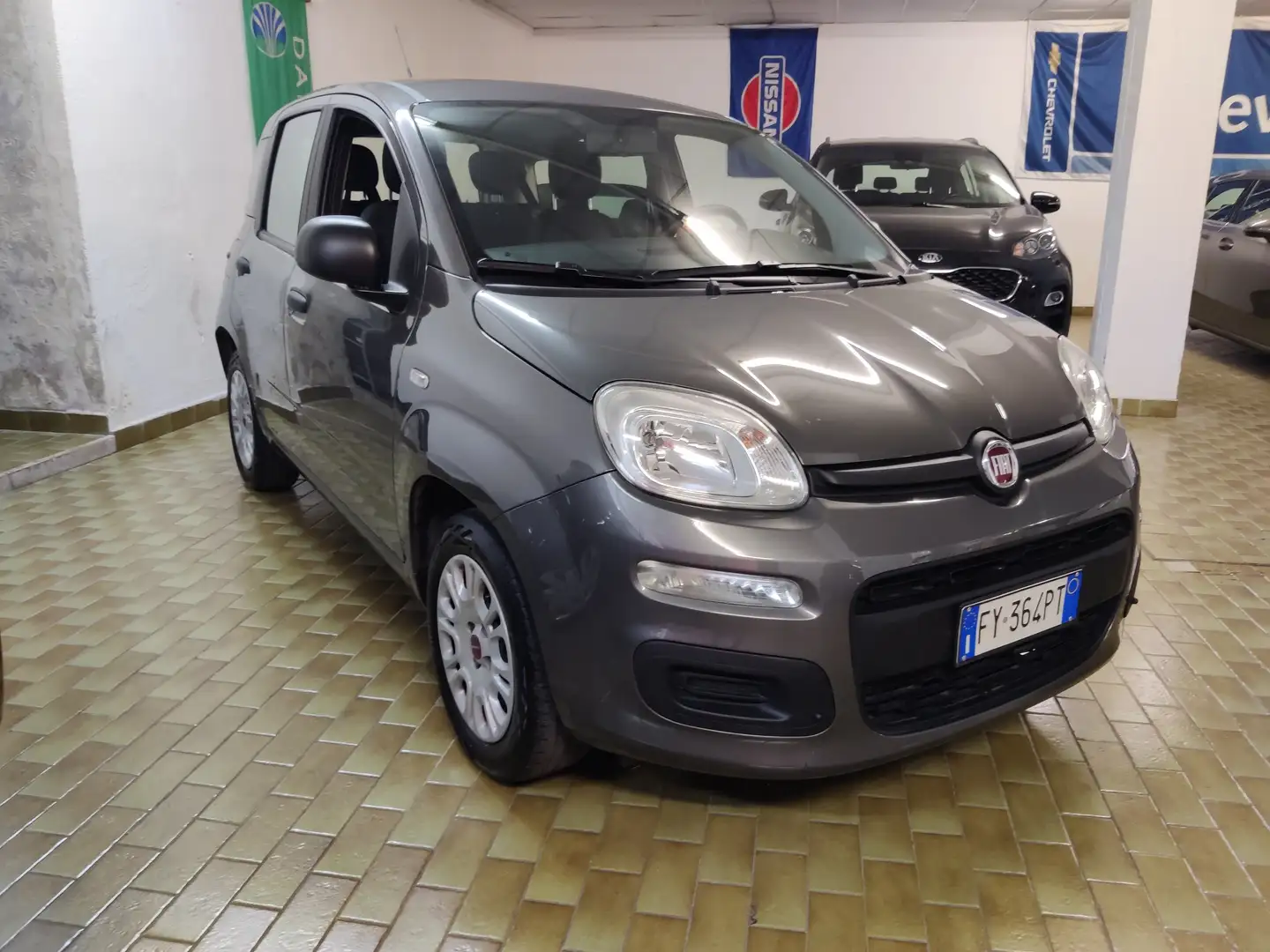 Fiat Panda Panda 1.2 Pop 5 POSTI Grigio - 1
