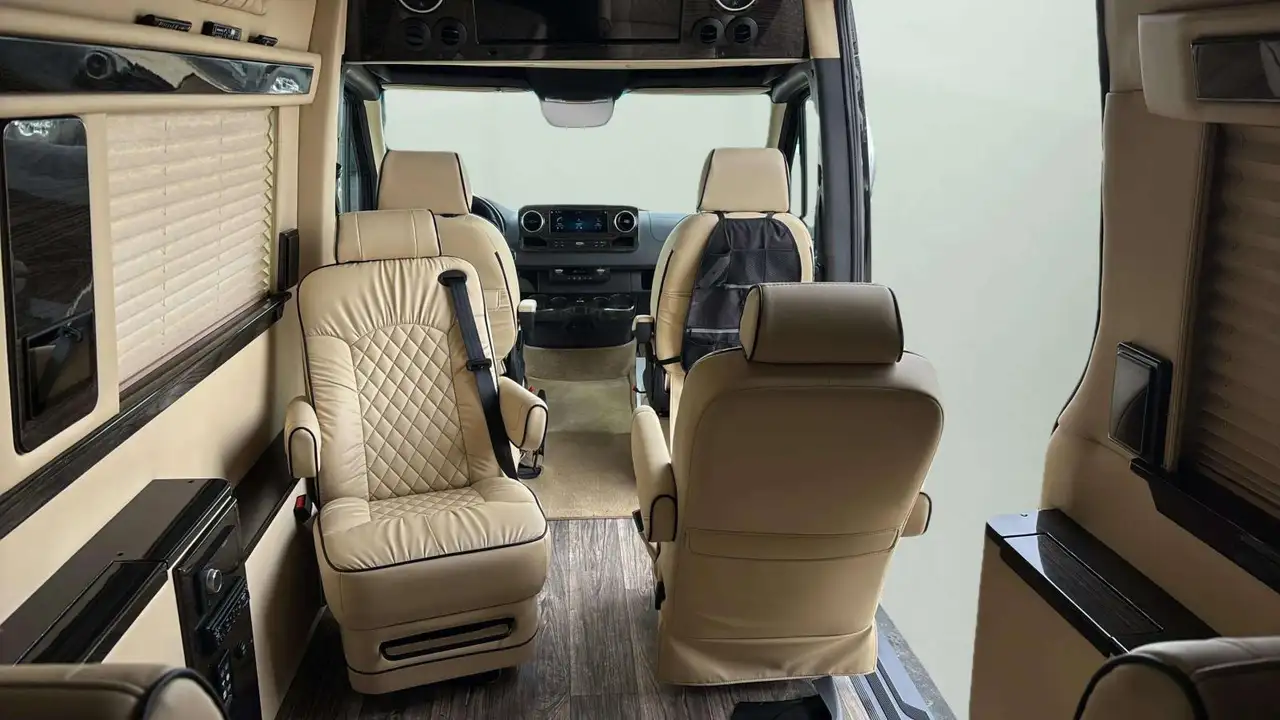 Mercedes-Benz Sprinter снимка Mercedes-Benz Sprinter