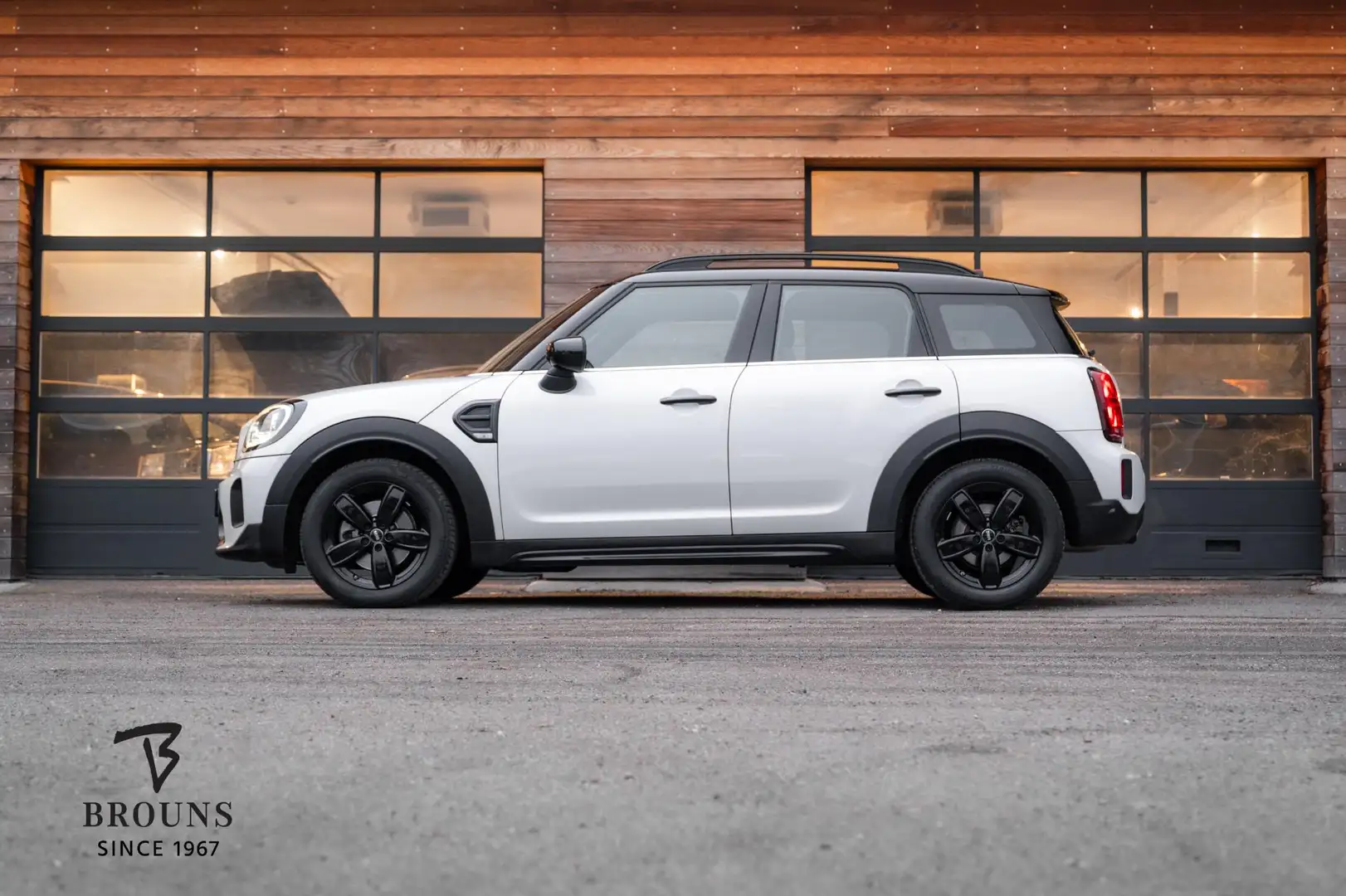 MINI Cooper Countryman Mini ALL4 136pk | AppleCarplay | LED | Black Blanc - 2