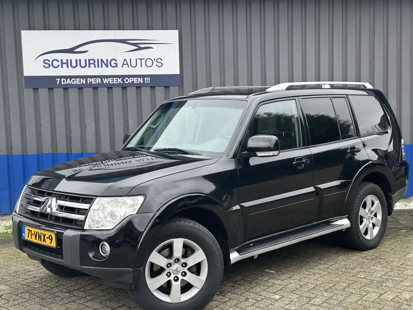 Mitsubishi Pajero 3.2 DI-D Invite HRSW VAN/grijs kenteken Чорний - 1