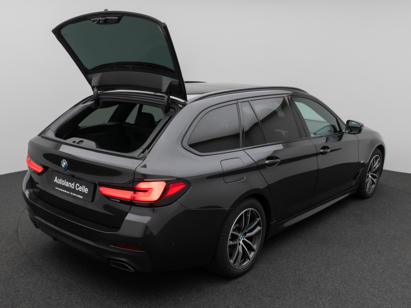 BMW 520 M Sport Panorama Kamera DAB AHK Alarm — photo 14