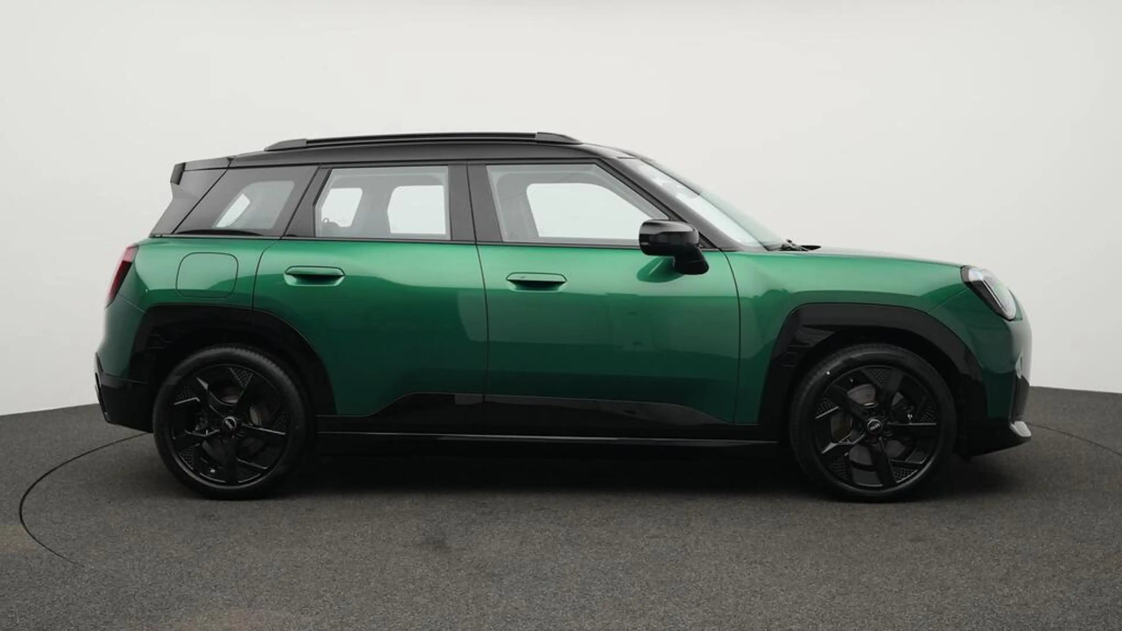 MINI Aceman John Cooper Works Trim — photo 2