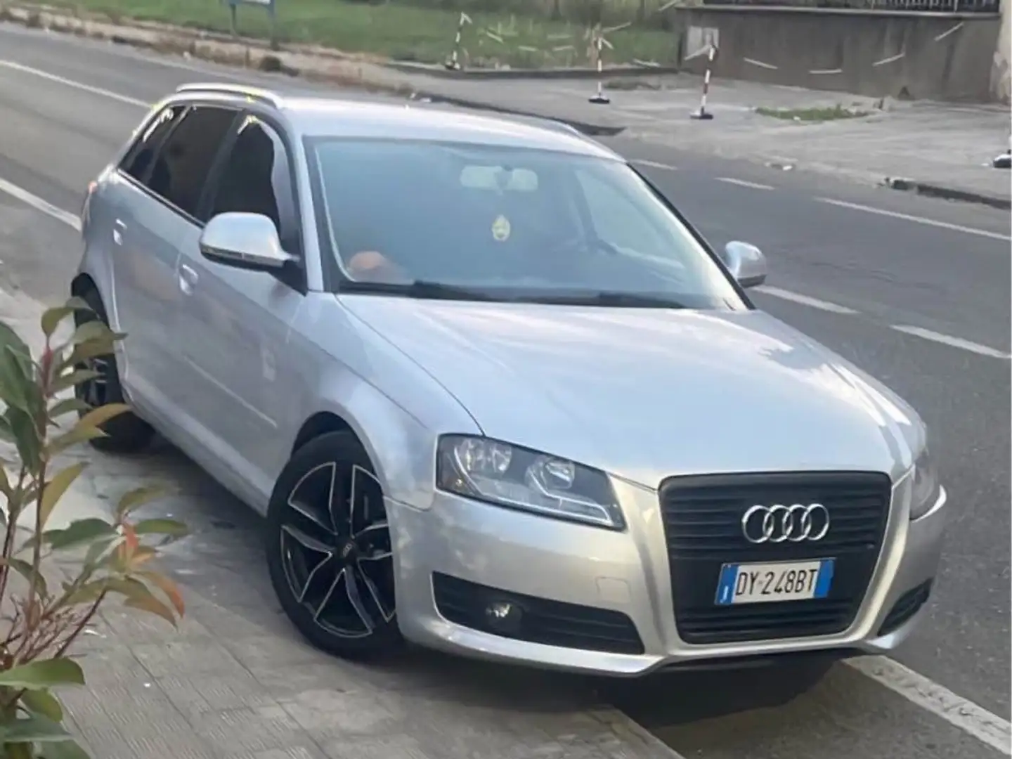 Audi A3 A3 Sportback 2.0 tdi Attraction s-tronic Grigio - 1