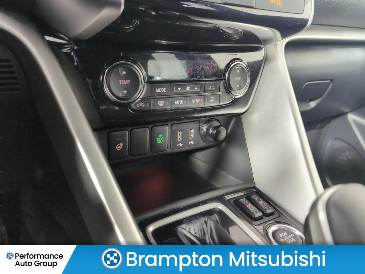 Mitsubishi Eclipse Cross photo Mitsubishi Eclipse Cross