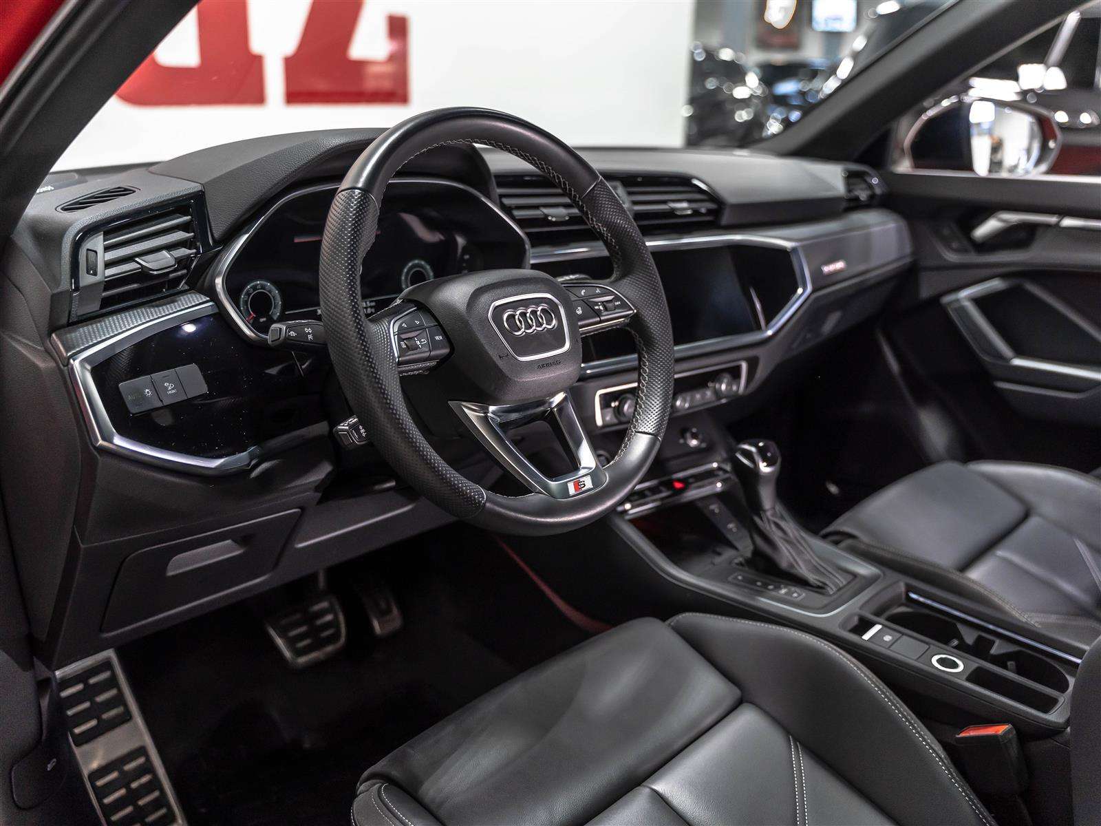 2023 Audi Q3